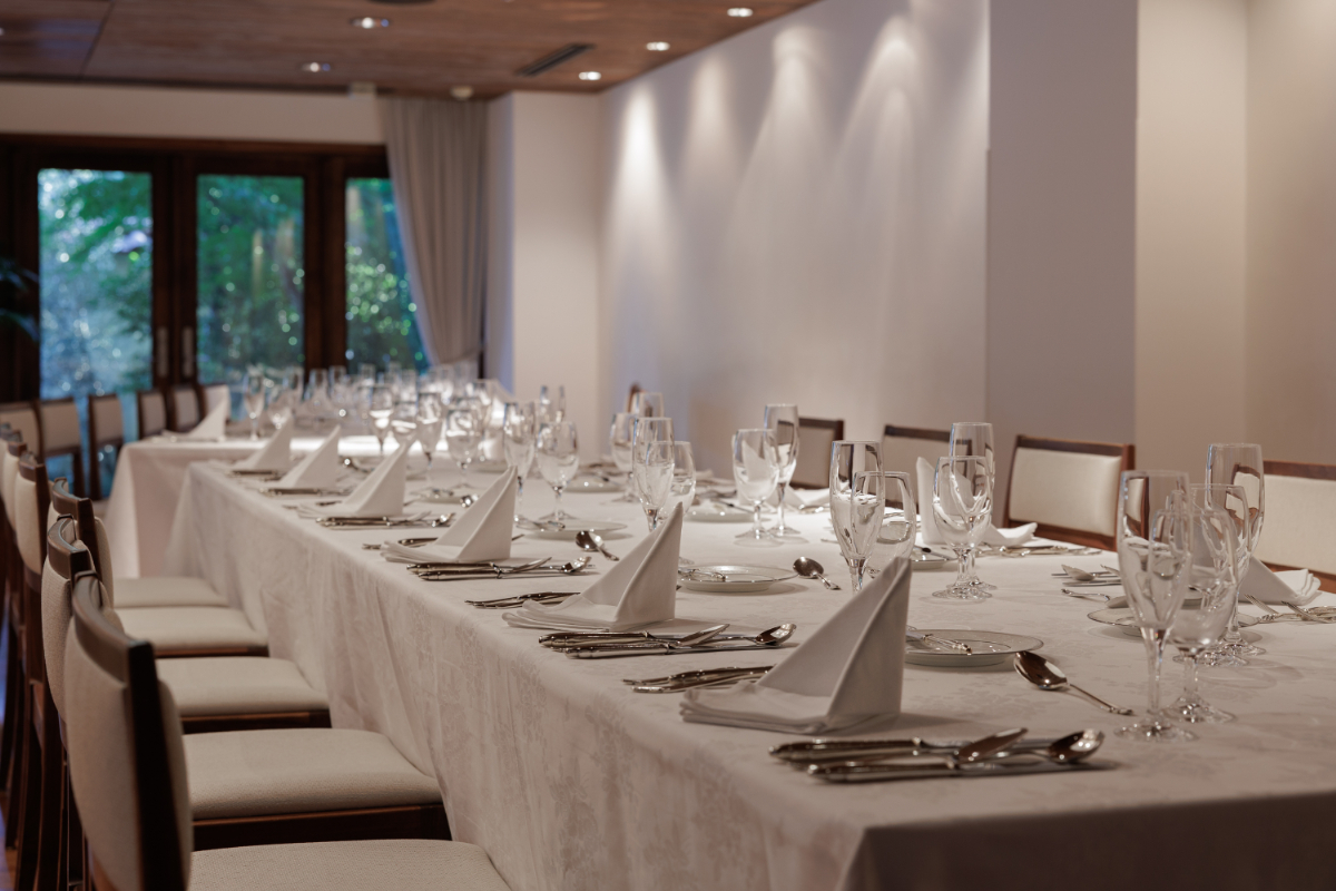 新館1階「テラスコーラル」