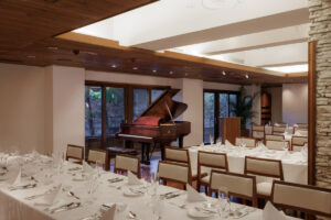 新館1階「テラスコーラル」