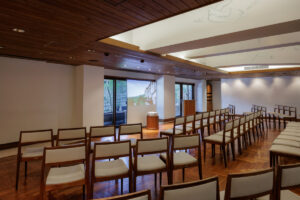 新館1階「テラスコーラル」