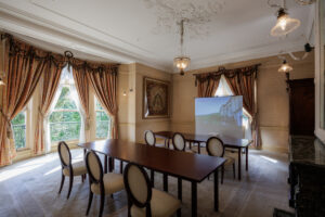 本館2階「鳳凰の間」